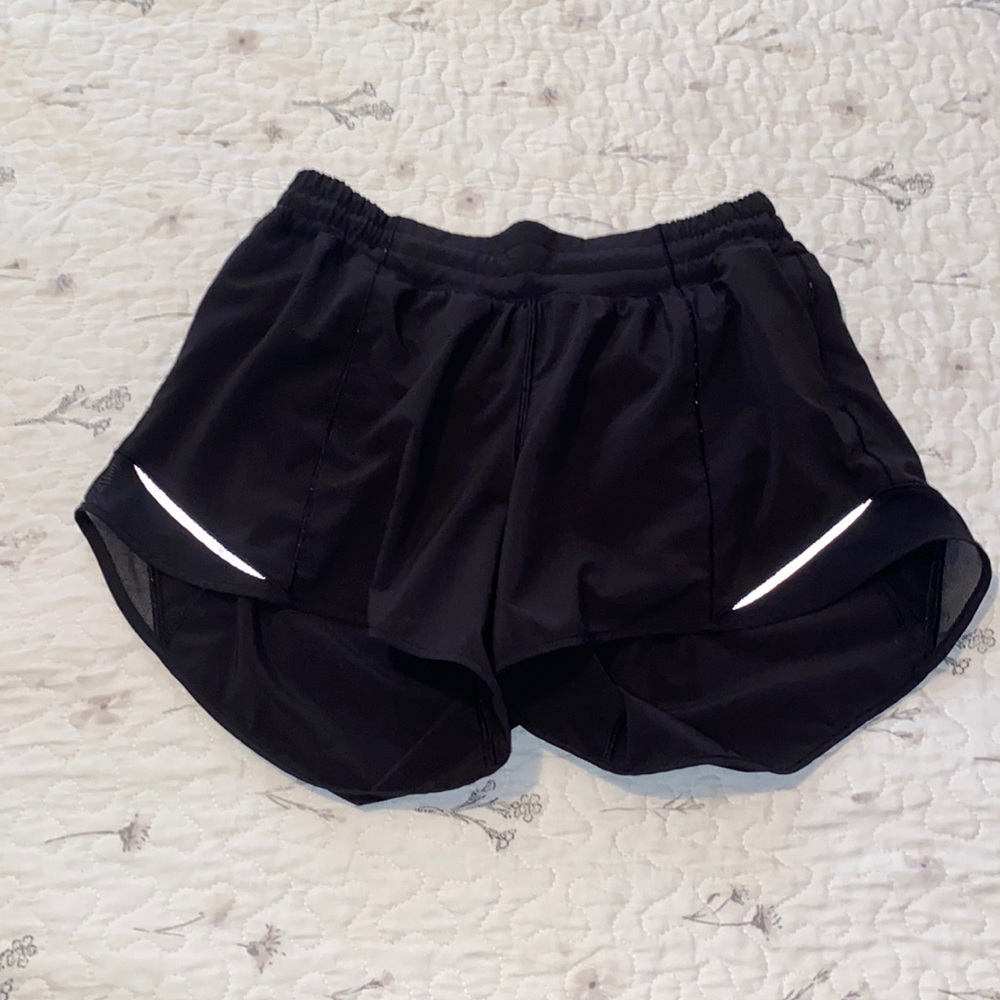 Lululemon Hotty Hot Shorts